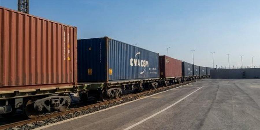 ربط السخنة وبورسعيد بالقطار السريع، خطوة استراتيجية لرفع حركة نقل البضائع لـ 8 ملايين طن