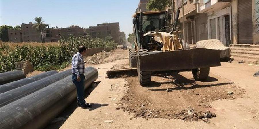 محافظ أسيوط: رفع كفاءة طريق كوبري العصارة بالفتح