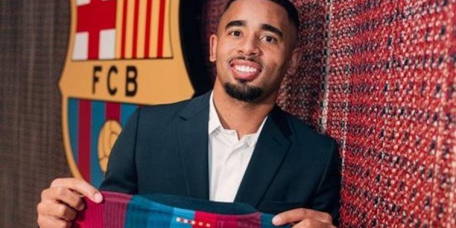 برشلونة يضم جابريل جيسوس لـ 3 مواسم