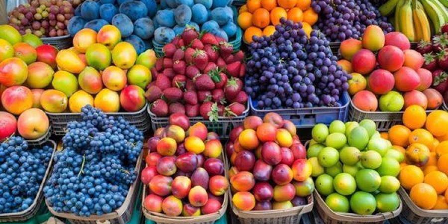 أسعار الفاكهة اليوم، ارتفاع جديد في العنب والتين البرشومي وانخفاض الجوافة والكمثرى