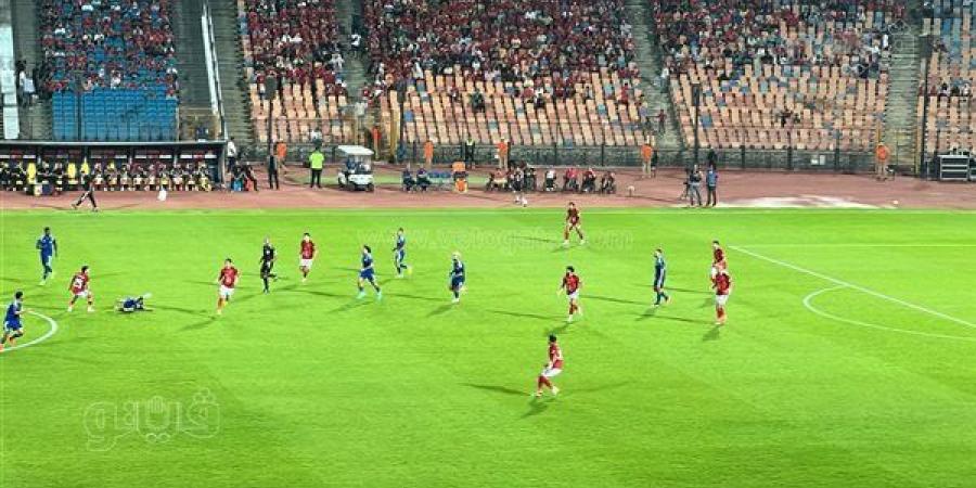 الأهلي وسموحة يتعادلان سلبيًا في الشوط الأول بالدوري الممتاز (صور)