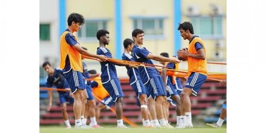 «أزرق الشباب» يلاقي كمبوديا بـ «حسابات معقدة»