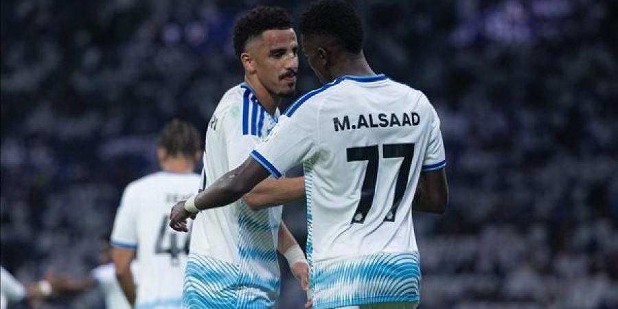 الهلال يتأخر أمام نيوم 2-0 في الشوط الأول بالدوري السعودي