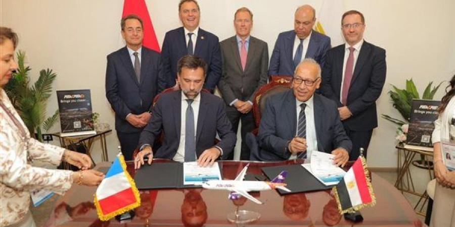 «إير كايرو» تتعاقد على 30 طائرة إيرباص خلال معرض العلمين لتعزيز قدراتها التشغيلية