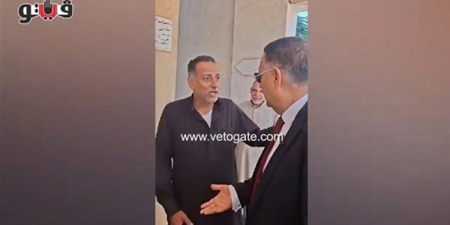 نقابة المعلمين بالقليوبية تنتقد استبعاد مدير مدرسة برقطا بسبب "الجلابية" وتدعم مديرة مدرسة أحمد سمير